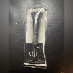 ELF Ultimate Black Blending Vegan Brush